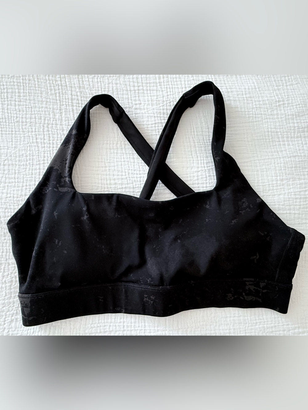 Vuori Black Daily Form Sports Bra (Slate Crush) M